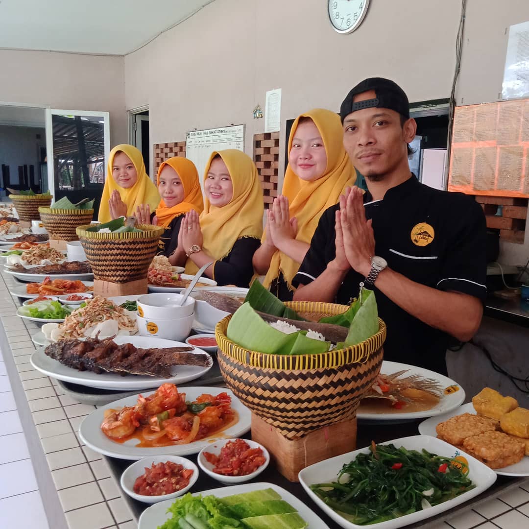 Daftar Harga Menu, Jalan Menuju Lokasi, Fasilitas, Review Mang Engking Citra Raya
