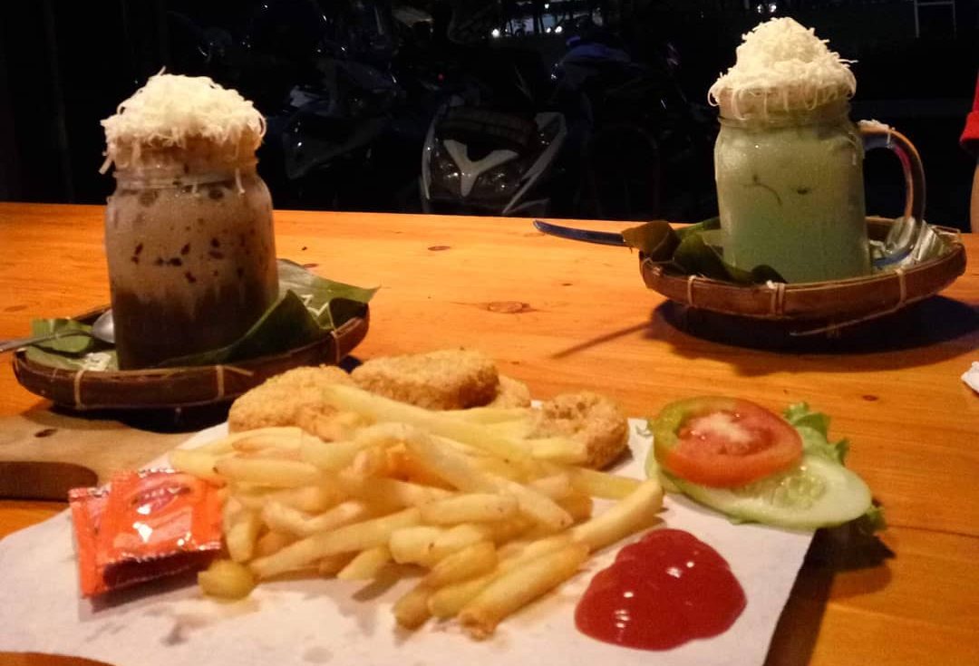 Daftar Harga Menu, Daftar Harga Minuman, Jalan Menuju Lokasi, Fasilitas , Review Mang Kabayan Harapan Indah