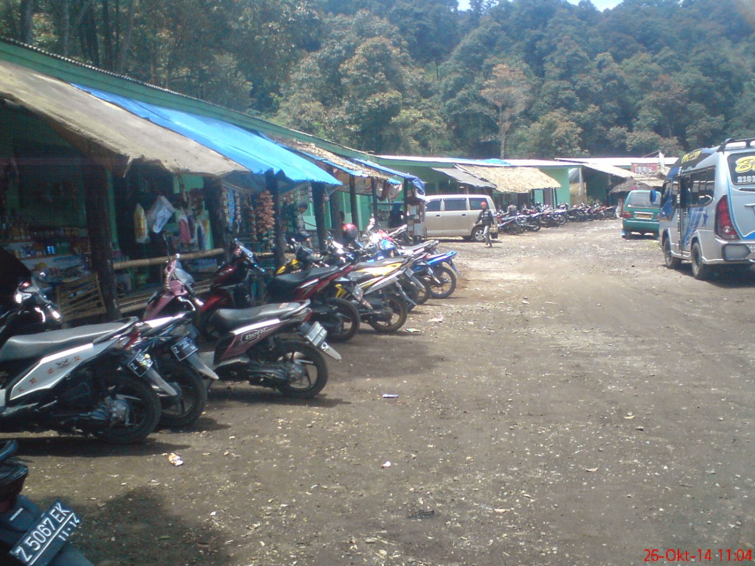 Harga Tiket Masuk, Danau Vulkanik Cantik, Lingkungan Masih Terjaga, Dikelola oleh Instansi, Lokasi Kawah Yang Indah, Olahraga Ringan, Fasilitas dan Aktivitas, Sejarah dan Cerita, Ada Curug, Rute Dari Tasikmalaya, Air Panasnya Baik Untuk Kulit, Pernah Ditutup