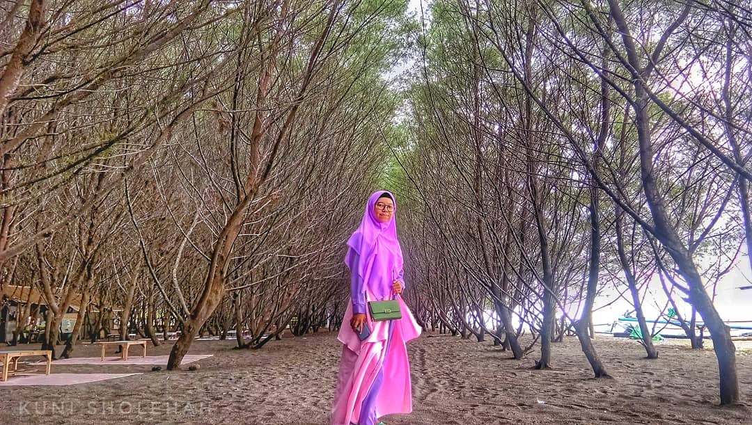Asal Usul Nama , Keindahan Lokasi, Rute Menuju Lokasi, Harga Tiket Masuk, Penginapan di Sekitar