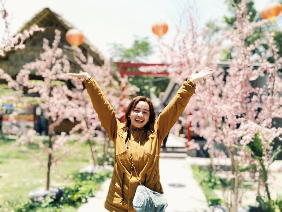 Taman sakura blitar lokasi garum jawa timur alamat wisata htm tiket di, Harga Tiket Masuk, Jalan Menuju Lokasi, Fasilitas, Spot Foto Instagenic, Pesona Taman Sakura