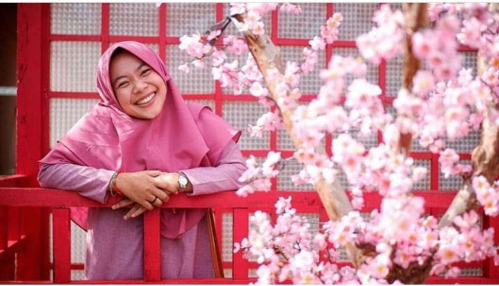Harga Tiket Masuk, Jalan Menuju Lokasi, Fasilitas, Spot Foto Instagenic, Pesona Taman Sakura