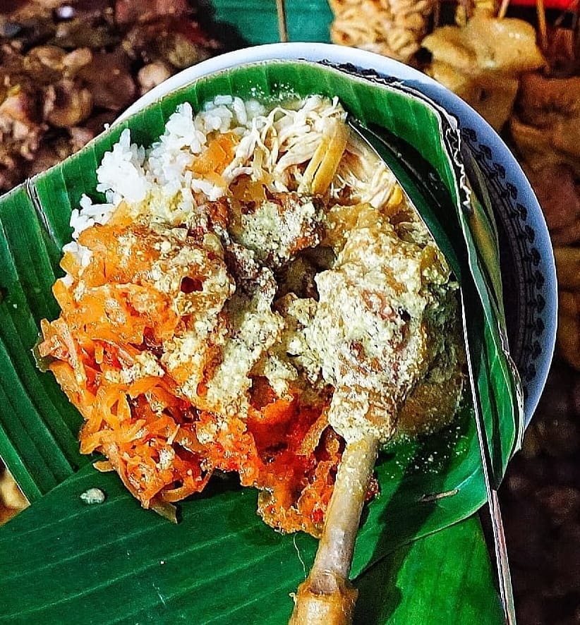 Daftar Harga Menu, Daftar Harga Minuman, Jalan Menuju Lokasi, Fasilitas, Keistimewaan Nasi Bu Wido