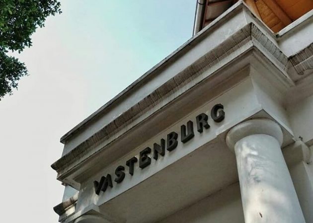 Harga Tiket Masuk, Jalan Menuju Lokasi, Fasilitas, Tentang Benteng Vastenburg, Ngapain Aja 