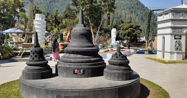 Harga Tiket Masuk, Jalan Menuju Lokasi, Fasilitas, Pesona Taman