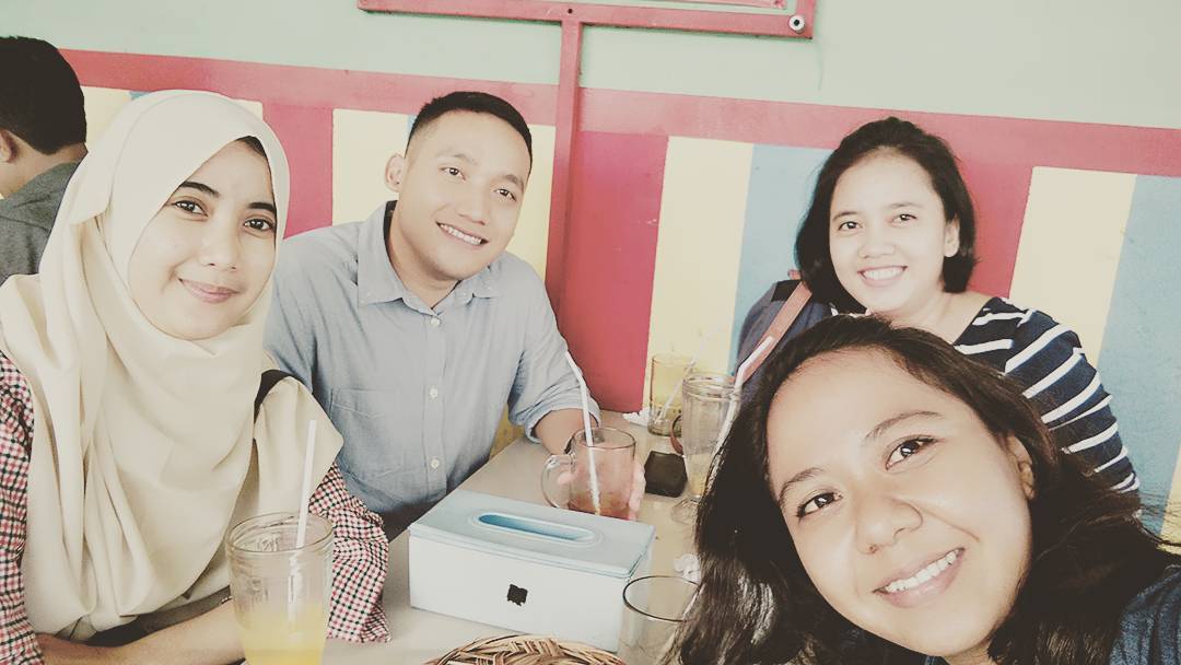 1. Kuta Bali, 2. Jember, 3. Banjarmasin, 4. Pandaan, 7. Enice, 8. Bebek Goreng Sinjay An, 9. Nasi Bebek Sinjay “Khas Madura”, 10. Warung Bebek Sinjay