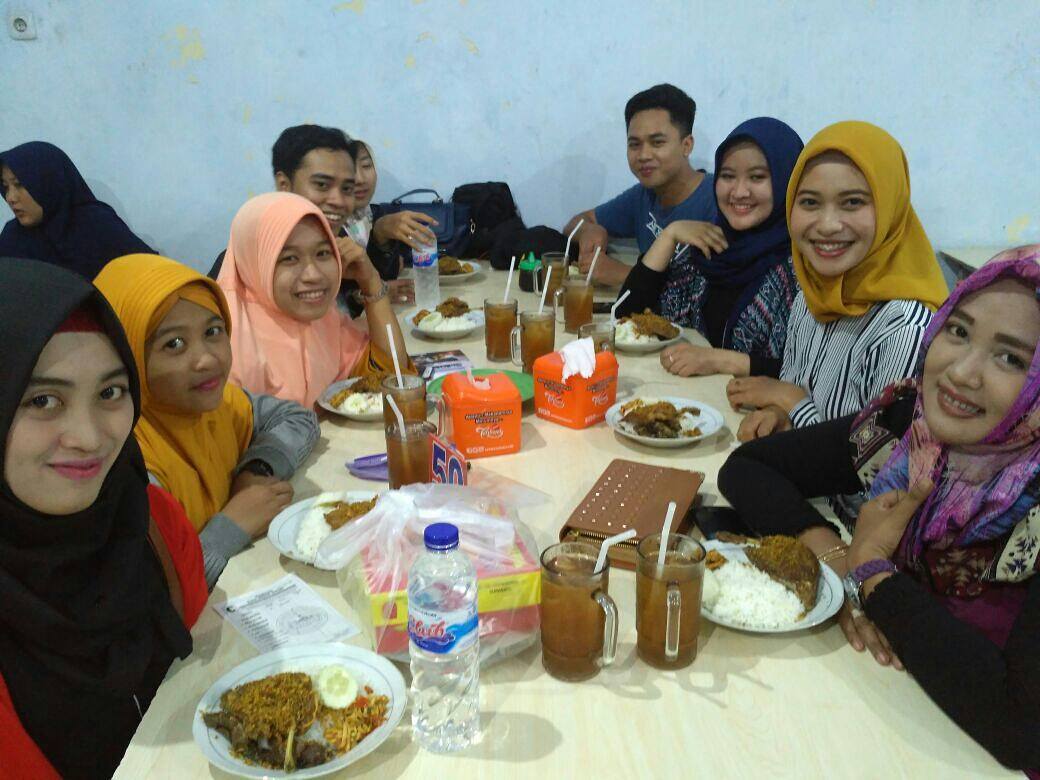 1. Kuta Bali, 2. Jember, 3. Banjarmasin, 4. Pandaan, 7. Enice, 8. Bebek Goreng Sinjay An, 9. Nasi Bebek Sinjay “Khas Madura”, 10. Warung Bebek Sinjay