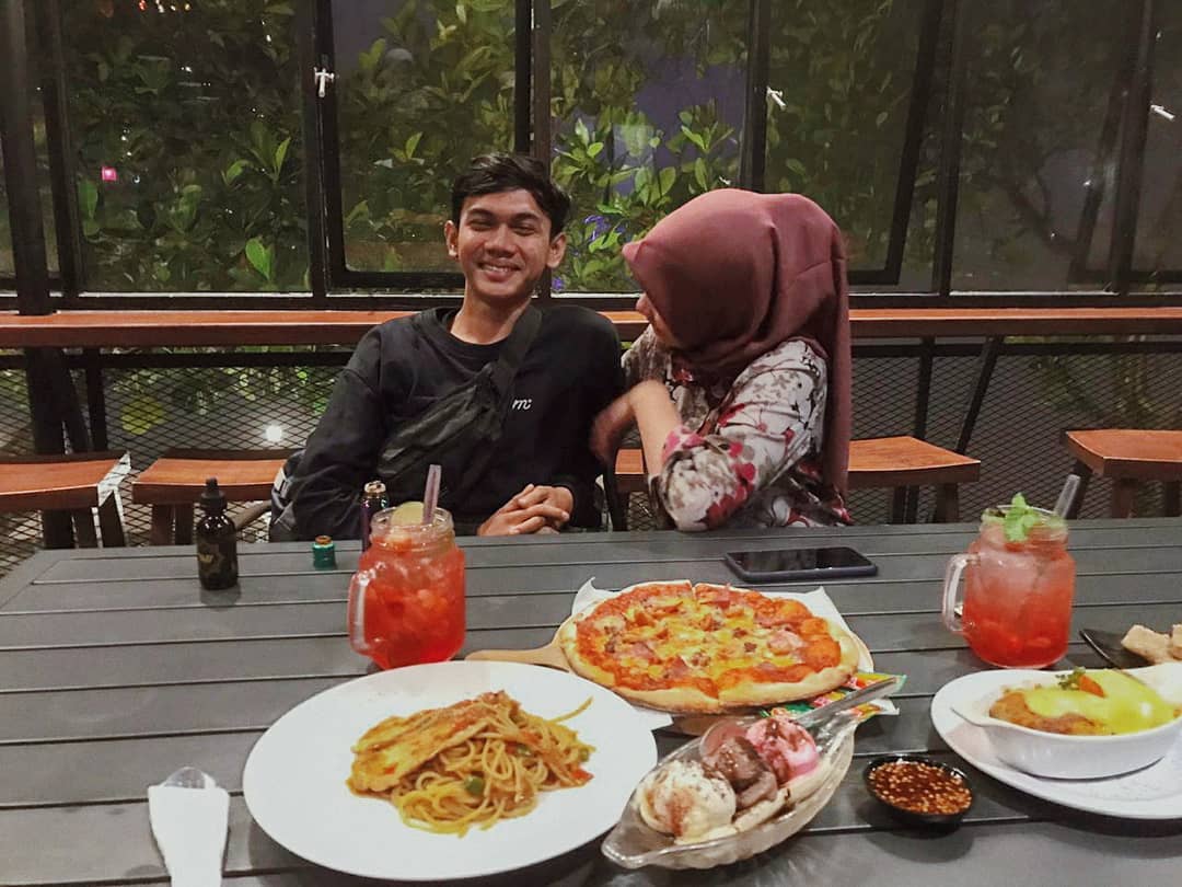 Harga Menu Makanan, Daftar Minuman, Tentang Lokasi, Pesona Keindahan, Lokasi Dimana, Harga Tiket Masuk , Fasilitas Yang Ada