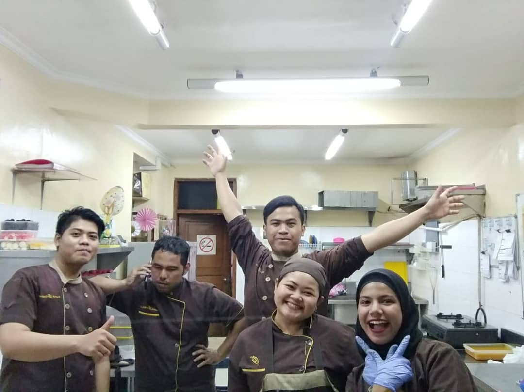 Daftar Harga Menu, Daftar Harga Minuman, Spot Foto Instagrambale, Cabang Store, Murah, Nikmat &amp; Nagih