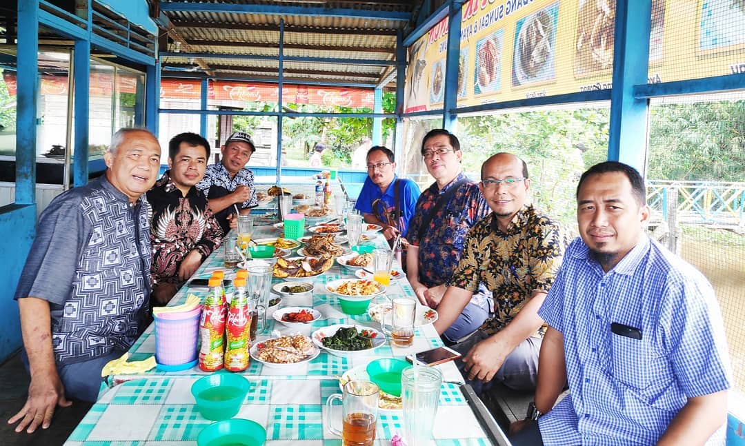 Daftar Harga Menu, Daftar Harga Minuman, Jalan Menuju Lokasi, Fasilitas, Sekilas RM Upik Banun