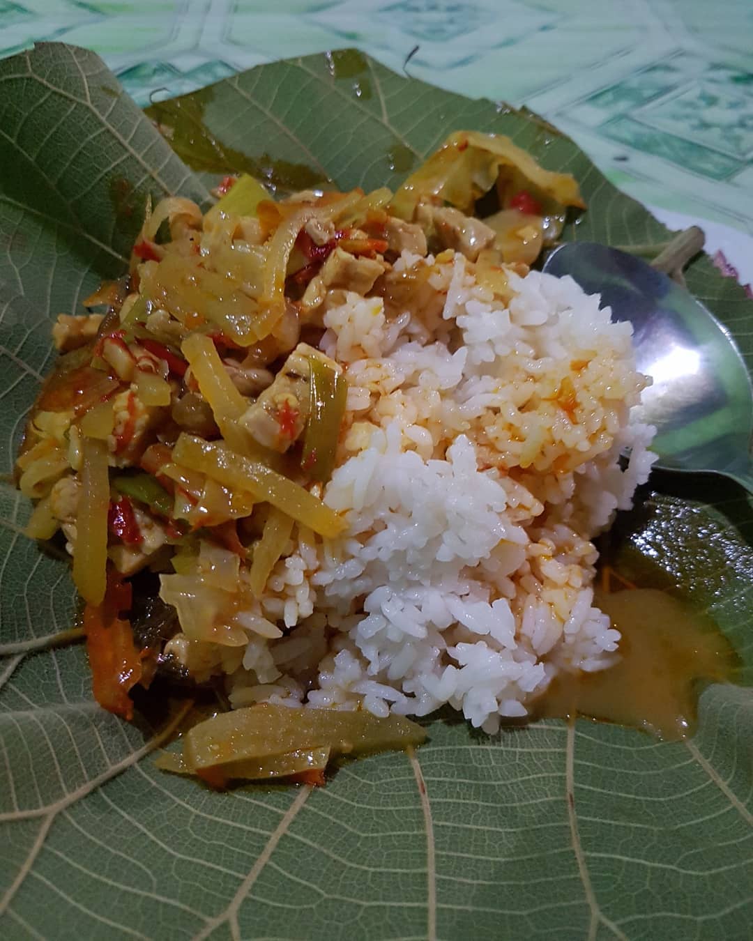 Daftar Harga Menu, Daftar Harga Minuman, Jalan Menuju Lokasi , Fasilitas, Keistimewaan