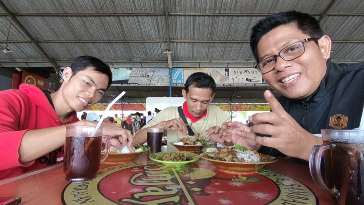 1. Kuta Bali, 2. Jember, 3. Banjarmasin, 4. Pandaan, 7. Enice, 8. Bebek Goreng Sinjay An, 9. Nasi Bebek Sinjay “Khas Madura”, 10. Warung Bebek Sinjay