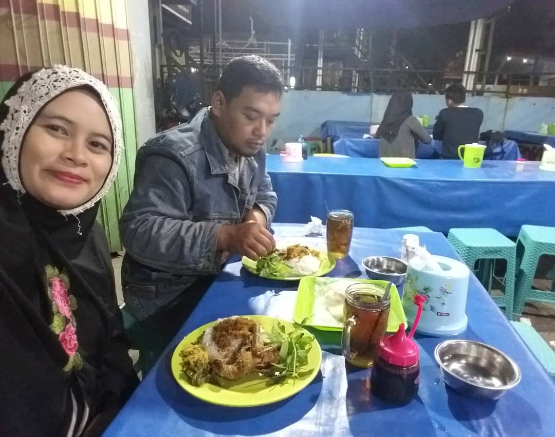 1. Kuta Bali, 2. Jember, 3. Banjarmasin, 4. Pandaan, 7. Enice, 8. Bebek Goreng Sinjay An, 9. Nasi Bebek Sinjay “Khas Madura”, 10. Warung Bebek Sinjay