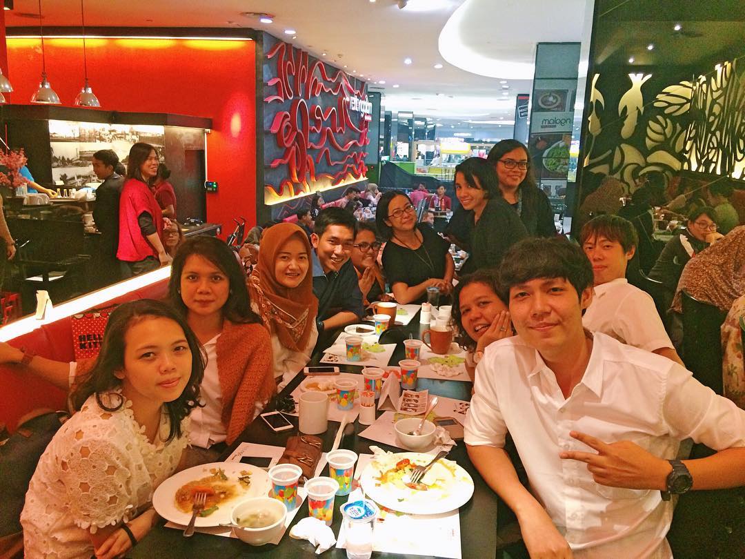 Restoran di fx sudirman tempat makan jakarta daftar plaza senayan resto mall ngalam lifestyle korea, 1. QQ Kopitiam, 2. MonViet, 3. Resto Ngalam, 4. SaladGO!, 5. Mister Donut, 6. Bread of Kurtos, 7. Bloeming Resto, 8. Tartine, 9. Torico Japanese, 10. Indochine FX Lifestyle (Mujigae)