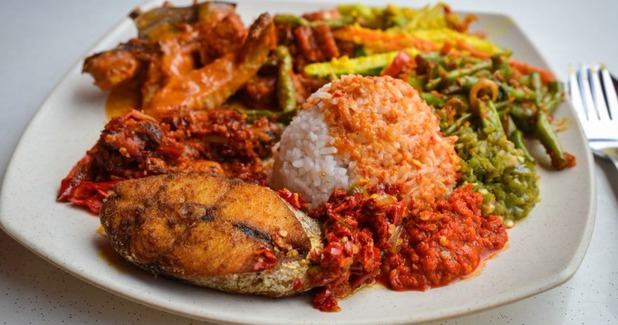 1. Sop Ayam Pak Min, 2. Bu Mayar Cawas, 3. RM Ilham 02, 4. Warung Apung, 5. The Crab Kingdom, 6. Slow Bar, 7. Wedang Kopi, 8. Star Steak Bramen, 9. RM. Joglo, 10. RM. Diva Minang