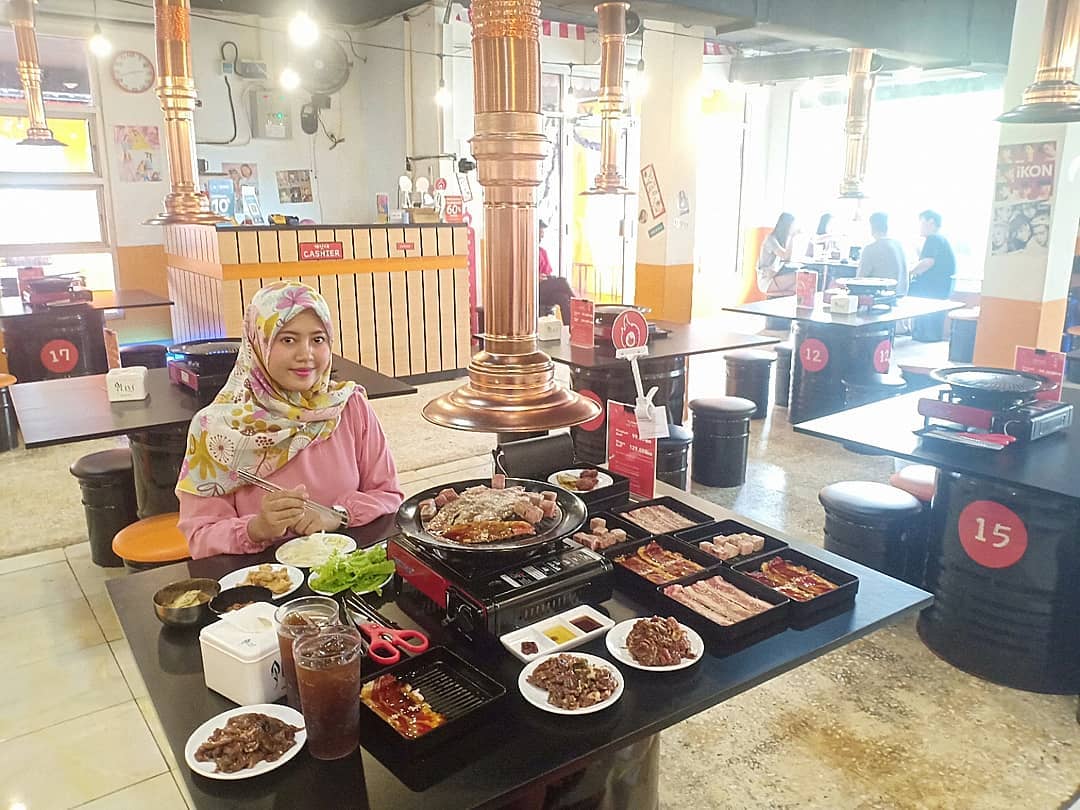 1. Pochajjang, 2. Magal Korean BBQ House, 3. Baropi Grill, 4. Manse, 5. Madam Lee, 6. Lime Restaurant, 7. The Kitchen Aryaduta Hotel, 8. 1000 Rasa Coffee Shop, 9. The Zuri, 10. Shabu Pot