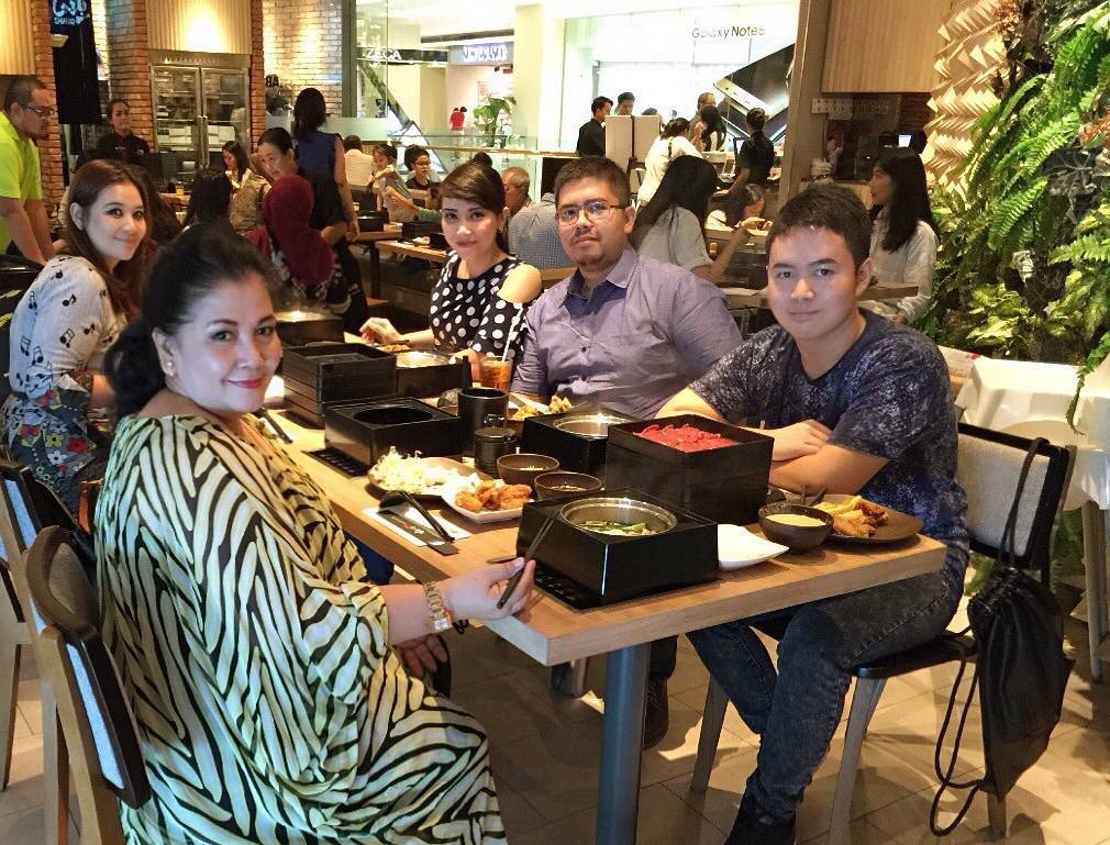1. Sogogi Shabu, 2. Wangja, 3. Pochajjang, 4. Bamboo Dimsum, 5. Mokaya Resto, 6. Hachi Grill, 7. Tebet 39 Japanese Resto, 8. Han Suki, 9. Shaburi, 10. Kintan Buffet