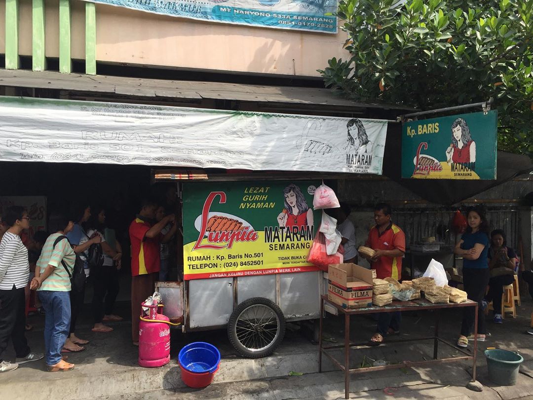 1. Jalan Pandanaran, 2. Kp.Baris 501, 3. Loenpia Mataram, 4. Pak Sastro, 5. MT Haryono