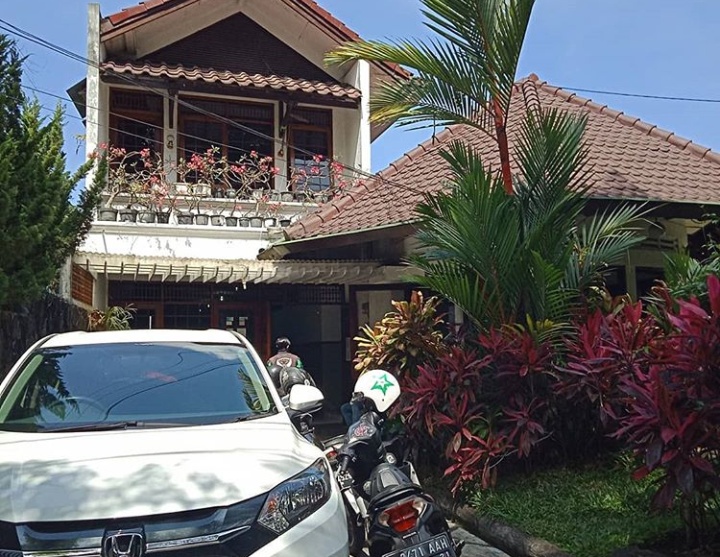 Menu Makanan, Daftar Harga Minuman, Lokasi Dimana, Menu Andalan, Menu Favorit, Keistimewaan, Cara Menuju Lokasi