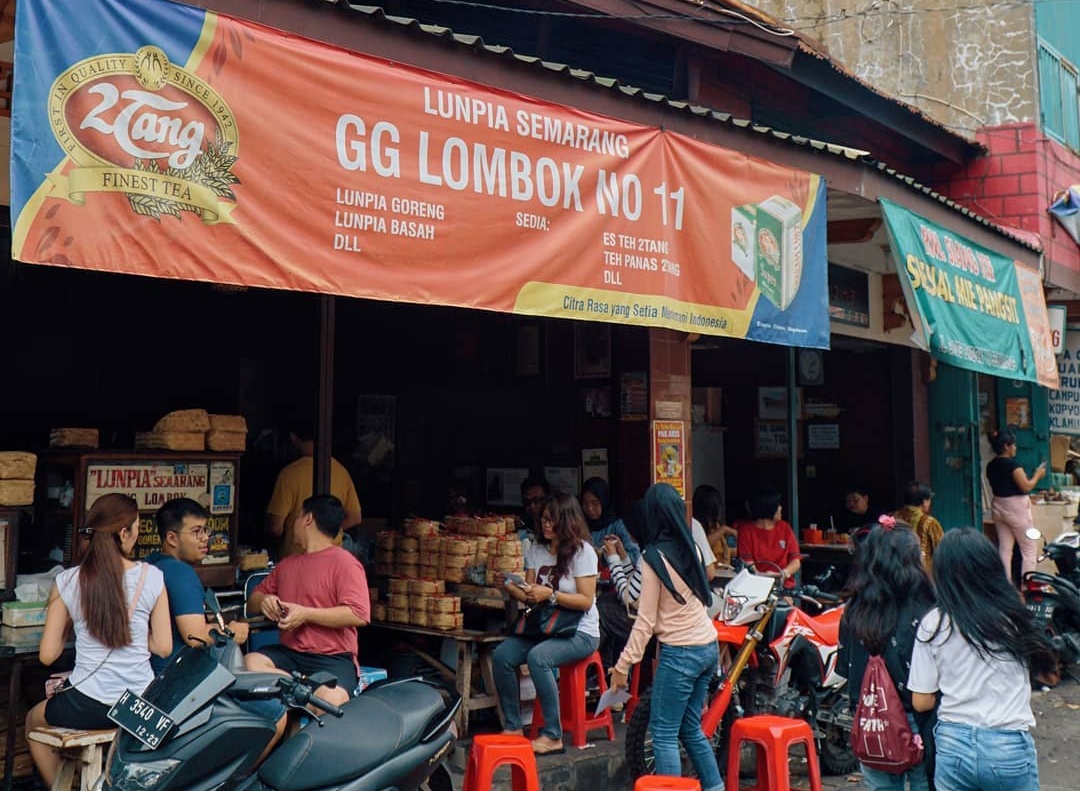1. Lumpia Amoy, 2. Gang Lombok, 3. Lunpia Mataram, 4. Mbak Lien, 5. Pak Sastro, 6. Cik Meme, 7. Lunpia Express, 8. Lunpia 57, 9. Sari Rasa, 10. Lunpia Djoe