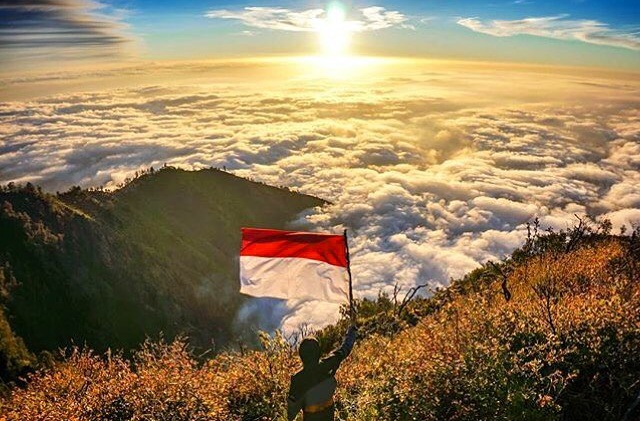 1. Gunung Ijen, 2. Gunung Raung, 3. Gunung Ranti, 4. Gunung Gumitir, 5. Gunung Gamping, 6. Gunung Remuk, 7. Gunung Srawet, 8. Gunung Suket, 9. Kawah Wurung, 10. Bukit Mondoleko