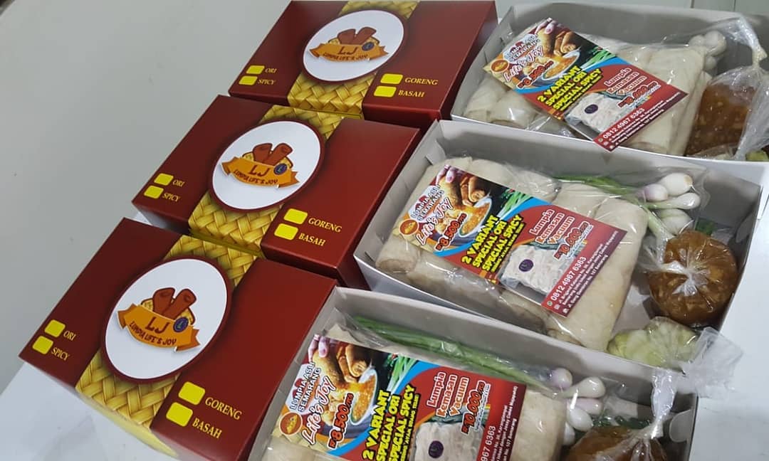 1. Gang Lombok, 2. Lunpia Mataram, 3. Lunpia Express, 4. Loenpia Mbak Lien, 5. Lunpia Cik Meme, 6. Lunpia 57, 7. Lunpia Sari Rasa, 8. Lumpia Hoki, 9. Lumpia LJ (Lifes Joy), 10. Queen Lumpia