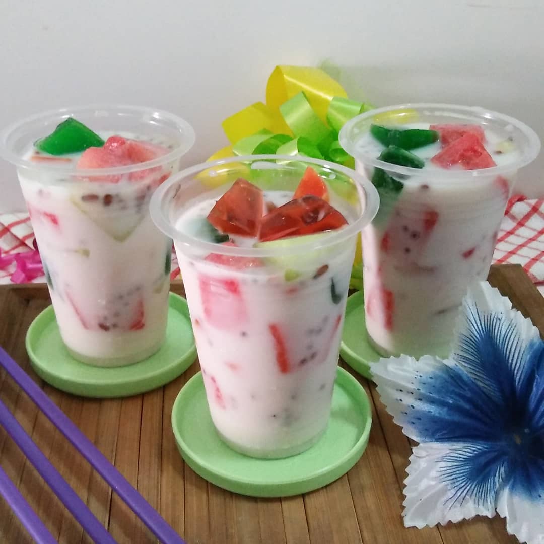 1. Es Kacang Merah, 2. Teh Secang, 3. Smoothies Saron, 4. Pokat Kocok, 5. Es Jagung, 6. Sarsaparilla, 7. Sugus, 8. Kopi Janji Jiwa, 9. Kopi Besemah, 10. Sop Buah