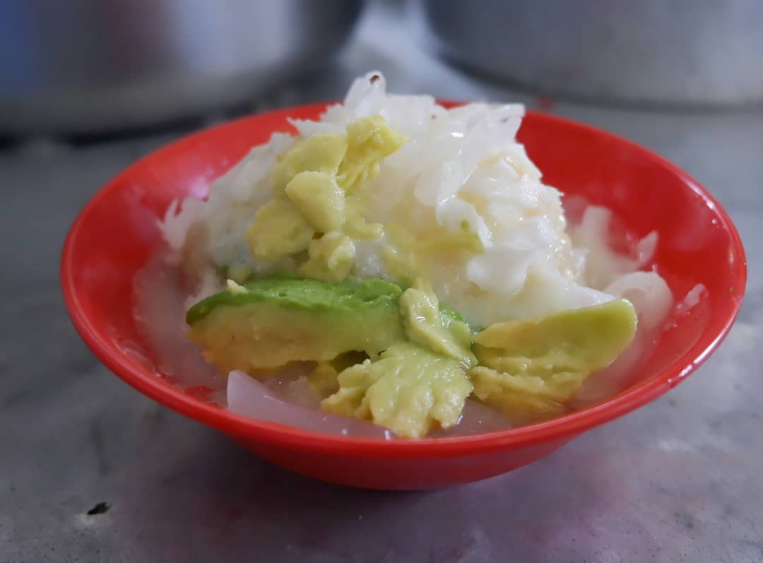 1. Bir Pletok, 2. Es Dawet Cendol, 3. Adon-Adon Coro, 4. Wedang Uwuh, 5. Limun Oriental, 6. Jamu Jun, 7. Sekoteng, 8. Es Oyen, 9. Es Gempol Pleret, 10. Es Rumput Laut