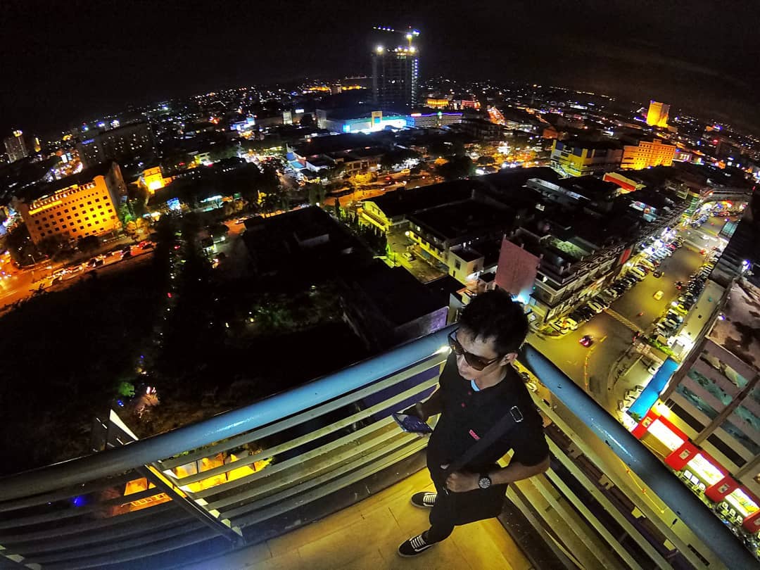 Seputar Sejarah, Asal Usul Nama, Wajah Masa Kini, Potret Siang Hari, View Malam Hari, Dari Ketinggian, Wisata Hits