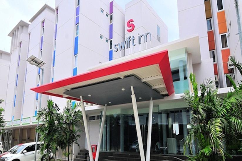 1. d’primahotel Airport Jakarta 2, 2. De Green Inn @Aeropolis, 3. Nunia Inn Bandara Jakarta, 4. Green Stay Inn @Aeropolis Residence 2, 5. Swift Inn Aeropolis Airport, 6. Bobobox Pods Airport Hub, 7. Ninjas Room Cengkareng, 8. Padina Soho and Residence, 9. Hotel Serasi Syariah, 10. Tirta Mansion Lippo Tangerang Premier