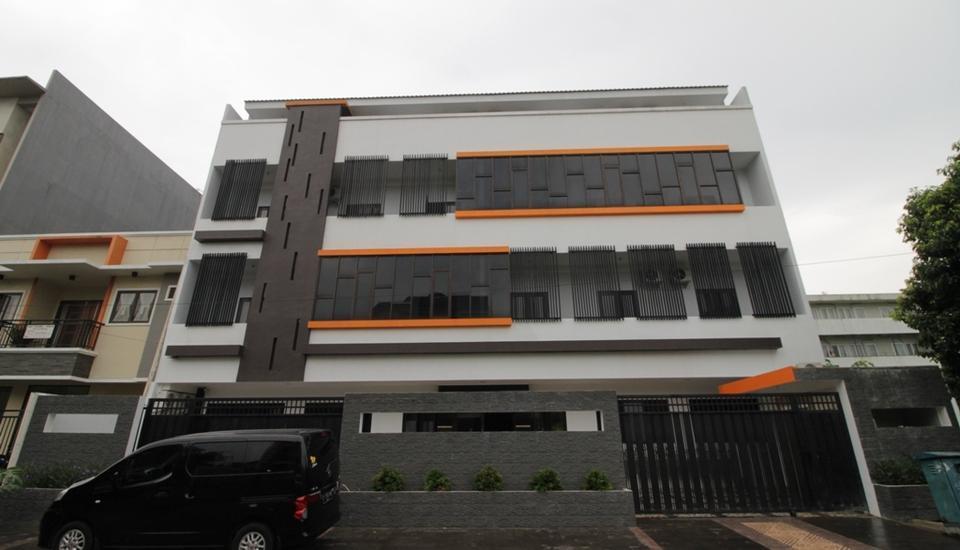1. Hotel Santika Premiere,  2. Citismart Hotel BSD,  3. Astera Hotel Bintaro,  4. Sapphire Sky Hotel,  5. Hotel Citradream Bintaro,  6. East Garden,  7. The Grantage Hotel &amp; Sky Lounge,  8. Pop! Hotel BSD City,  9. Ibis Gading Serpong,  10. Ara Hotel Gading Serpong