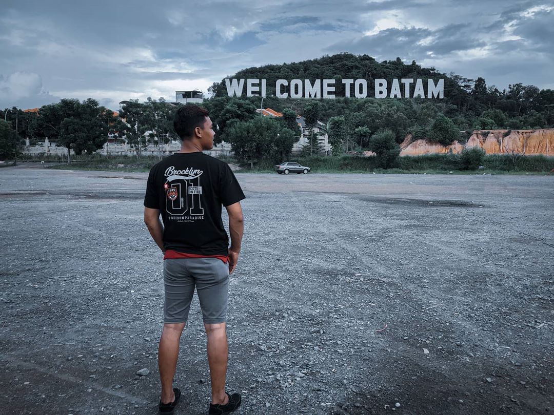 Seputar Sejarah, Asal Usul Nama, Wajah Masa Kini, Potret Siang Hari, View Malam Hari, Dari Ketinggian, Wisata Hits