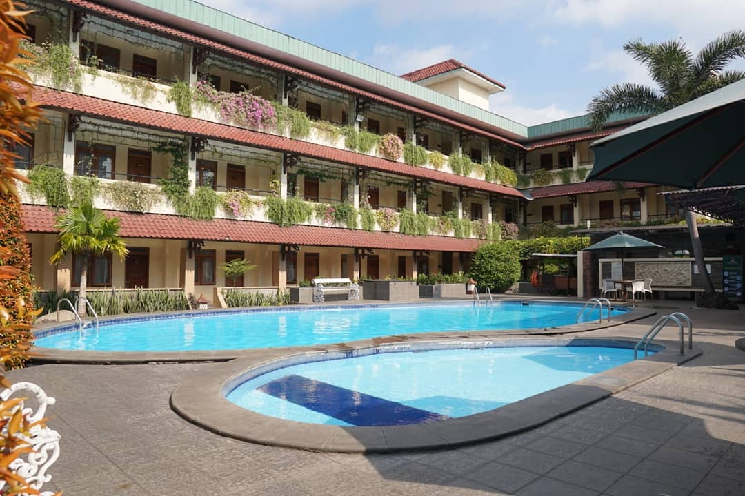 1. Cakra Kusuma Hotel, 2. Gajah Mada University Club Hotel, 3. Wisma MM UGM, 4. D’Paragon Pogung B Yogyakarta, 5. Amaris Hotel Sagan, 6. Tembok Batu Residence, 7. PORTA By The Ambarukmo, 8. POP! Hotel Sangaji, 9. Hotel Cakra Kembang, 10. Koolkost Syariah Near RSA UGM