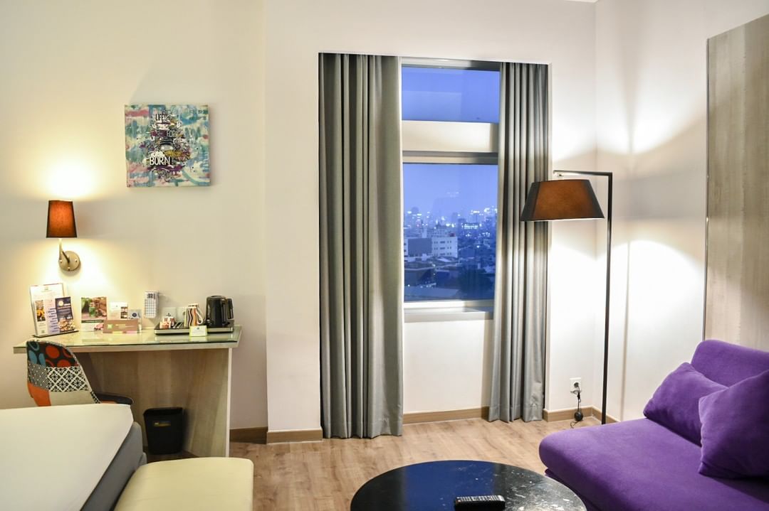 1. Hotel Neo Mangga Dua Square, 2. Mercure Convention Centre, 3. Discovery Hotel, 4. Ibis Style Mangga Dua Square, 5. Putri Duyung Resort, 6. Airy Ancol UBM, 7. BI Executive Hotel, 8. Cordex Hotel, 9. OYO 1422 My Home At Ancol, 10. Aston Marina Hotel