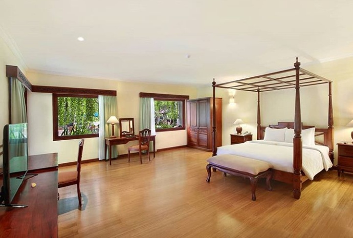 1. The Kuta Beach Heritage, 2. Puri Hiromi Boutique Residence, 3. Laghawa Beach Inn Hotel, 4. Pandawa Hill Resort, 5. Pandawa Cliff Estate, 6. Seminyak Lagoon All Suites Hotel, 7. Melasti Beach Resort &amp;Spa, 8. The Grand Bali Nusa Dua Hotel, 9. Jimbaran Lestari Hotel &amp; Residence – Spa, 10. Bedrock Hotel