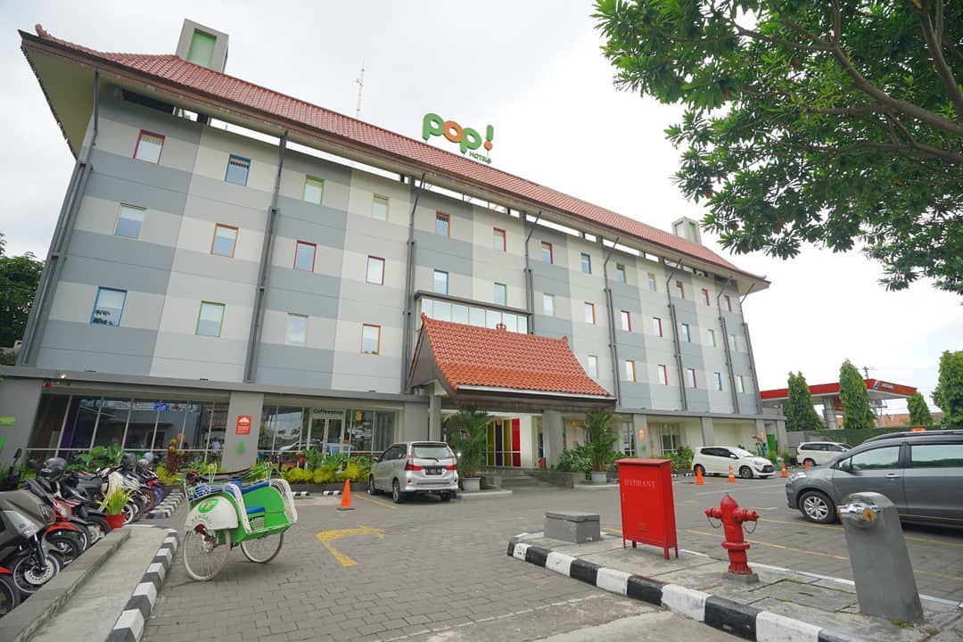 1. Cakra Kusuma Hotel, 2. Gajah Mada University Club Hotel, 3. Wisma MM UGM, 4. D’Paragon Pogung B Yogyakarta, 5. Amaris Hotel Sagan, 6. Tembok Batu Residence, 7. PORTA By The Ambarukmo, 8. POP! Hotel Sangaji, 9. Hotel Cakra Kembang, 10. Koolkost Syariah Near RSA UGM