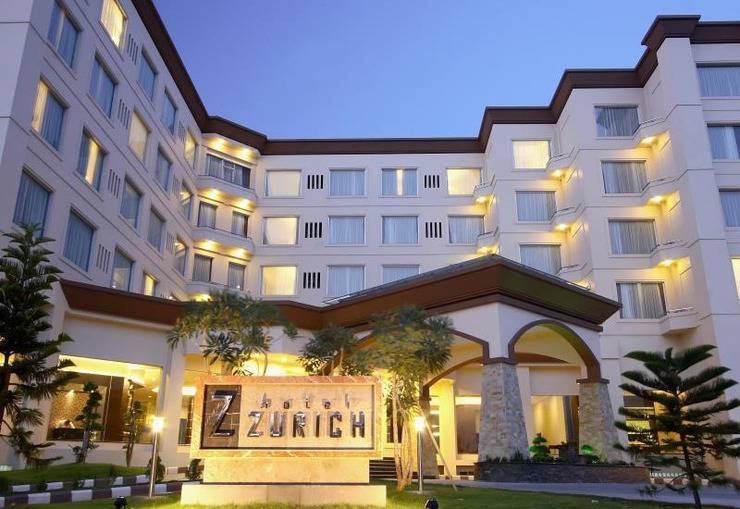 1. RedDoorz near Living Plaza, 2. OYO 1861 Martha Guest House, 3. KoolKost Syariah near Taman Bekapai, 4. The New Benakutai Hotel &amp; Apartment, 5. Hotel Mitra Amanah, 6. The Luxe Guest House, 7. OYO 1477 Athar 88 Hotel, 8. Zurich Hotel, 9. Horison Sagita, 10. Hotel Sinderella