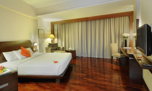 1. Vio Hotel Surapati, 2. Amaris Hotel Cimanuk, 3. Karmila Hotel, 4. The 101 Bandung Dago, 5. Hotel Bumi Asih, 6. Hotel Progo, 7. Hay Hotel, 8. Serela Riau Hotel, 9. The Luxton Hotel, 10. Tebu Hotel