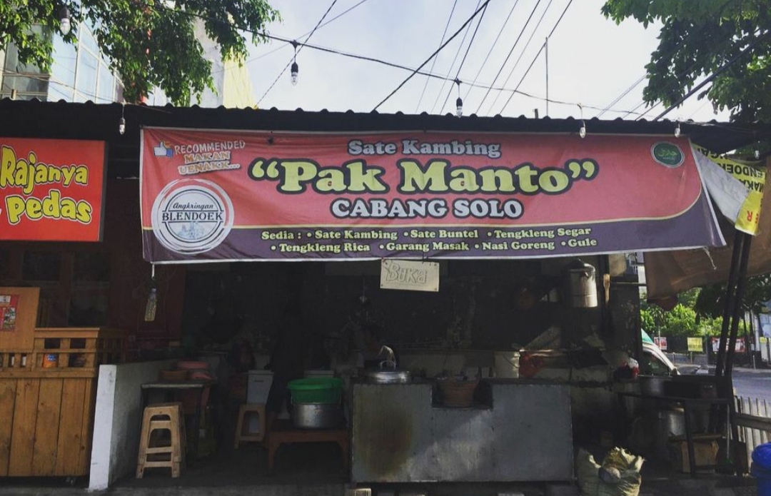 1. Sate Kambing Mbok Galak, 2. Sate Kambing &amp; Tengkleng Rica Rica Pak Manto, 3. Sate Kambing Sumber Pak Dahlan, 4. Sate Kambing Bu Hj Bejo, 5. Sate Kambing Buntel Pak H. Kasdi, 6. Sate Kambing Mas Mario, 7. Sate Kambing Asli Tambak Segaran, 8. Warung Sate Kambing Pak Narto Baturono, 9. Warung Sate Kambing Muda Bu Pariyem, 10. Sate Kambing Pak Mesran