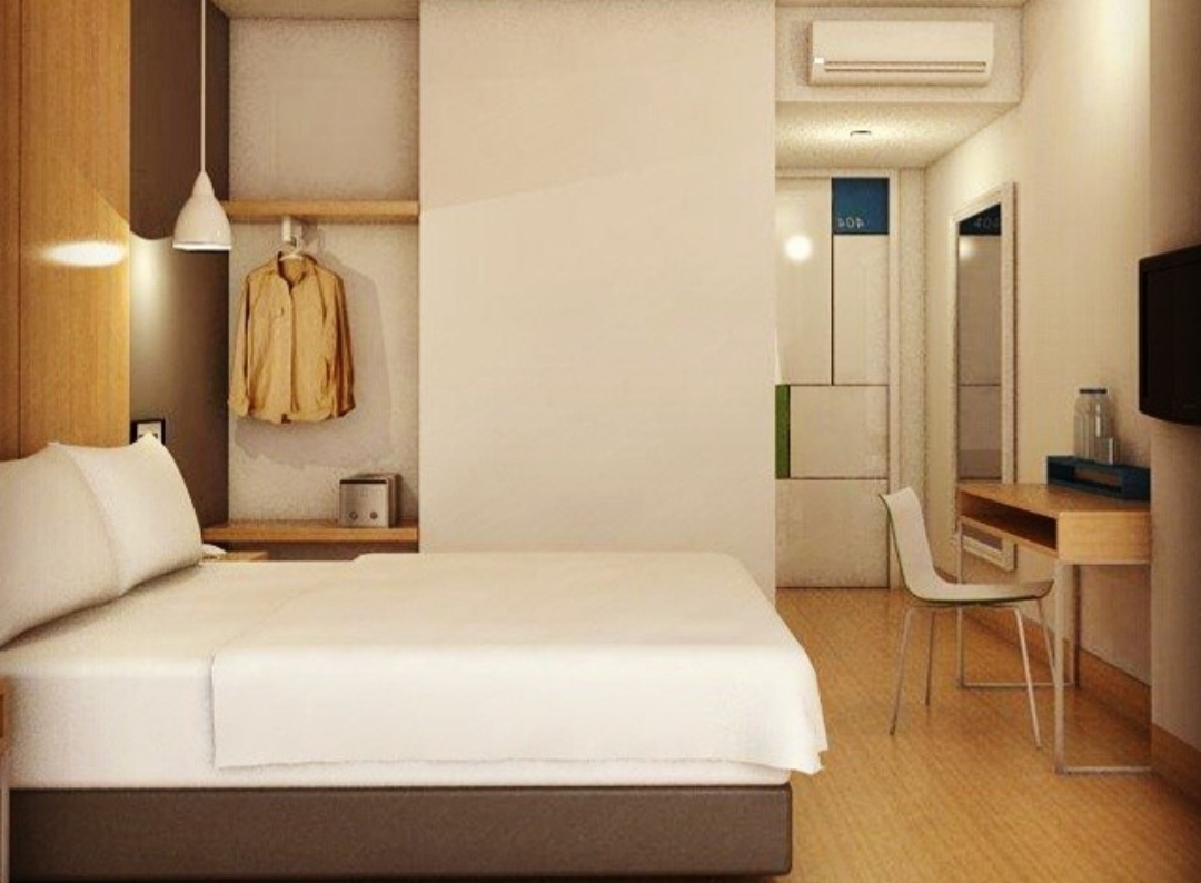 1. Rooms Inc Hotel, 2. Ibis Budget, 3. Pop! Hotel Pemuda, 4. Aston Inn Pandanaran, 5. Hotel Citradream, 6. Artotel Gajahmada, 7. Quest Hotel Simpang Lima, 8. Pesonna Hotel, 9. Amaris Pemuda, 10. Louis Kienne Hotel