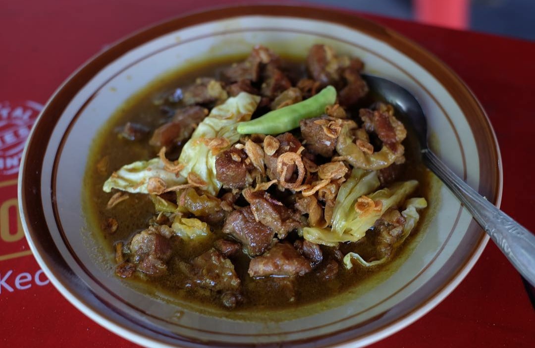 Dibalik Penamaan, Lokasi Warung , Menu Makanan, Harga Menu , Rahasia Kelezatan, Langganan Pejabat Negara, Tips Makan 