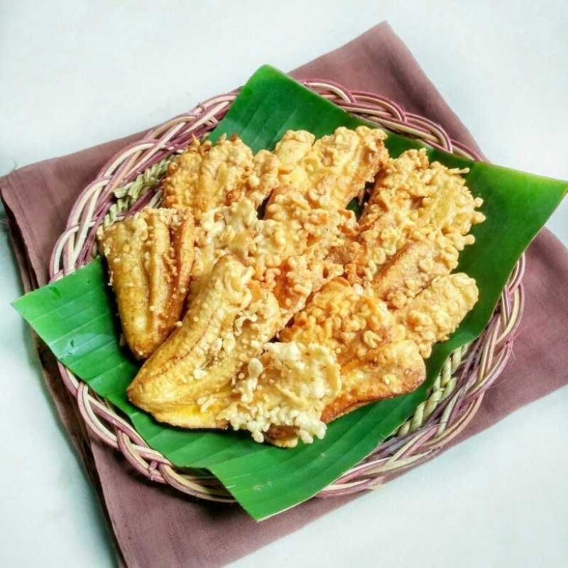 1. Jorong-Jorong, 2. Pisang Goreng Pontianak, 3. Bingka, 4. Talam Ebi, 5. Lapis Lumut, 6. Lapis Belacan, 7. Kue Blodar, 8. Ati Pari, 9. Chai Kwe, 10. Kiam Ko Kwe