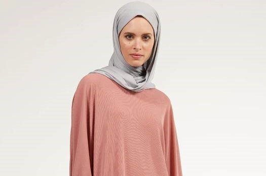 1. Hitam, 2. Warna Senada, 3. Merah Marun, 4. Abu-Abu, 5. Ungu Pastel, 6. Hijau Tosca, 7. Putih, 8. Cokelat Muda, 10. Motif