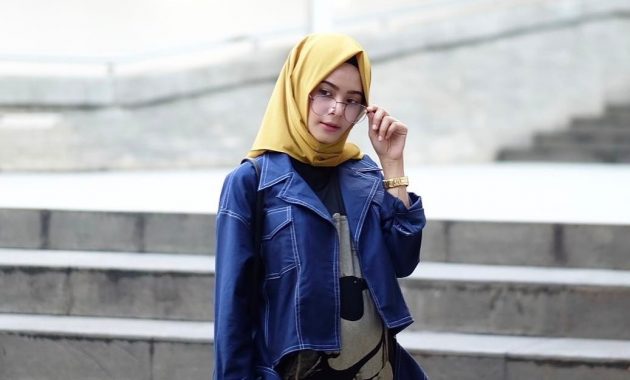 1. Hitam, 2. Abu-Abu, 3. Dusty Pink, 4. Warna Senada, 5. Cokelat Muda, 6. Putih, 8. Merah, 9. Kuning, 10. Motif