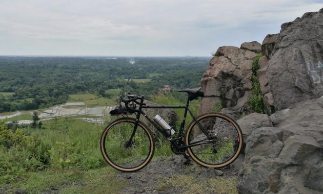 1. Idaman, 2. Sumber Jaya, 3. Sinar Jaya Cycle, 4. Vittoria Bike, 5. Karunia, 7. Budi Bike, 8. Surya Mentari, 9. Aneka Bike Cirendeu, 10. Jaya Bike Shop