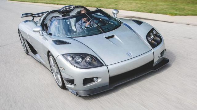 1. Lamborghini Veneno Roadster, 2. Bugatti La Voiture Noire, 3. Bugatti Divo, 4. 1963 Ferrari 250 GTO, 5. Pagani Zonda HP Barchetta, 6.  Koenigsegg CCXR Trevita, 7. Lamborghini Veneno, 8. Aston Martin Valhalla, 9. Mercedes AMG One, 10. Pagani Huayra BC Roadster