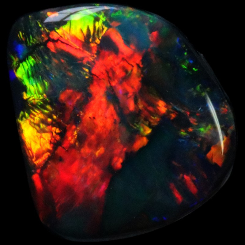 1. Olympic Australis, 2. The Virgin Rainbow, 3. The Flame Queen, 4. Halley’s Comet, 5. Fire of Australia, 6. Aurora Australis, 7. The Fire Queen, 8. Pride of Australia / Red Emperor, 9. Australian Black Opal, 10. Australian Black Crystal
