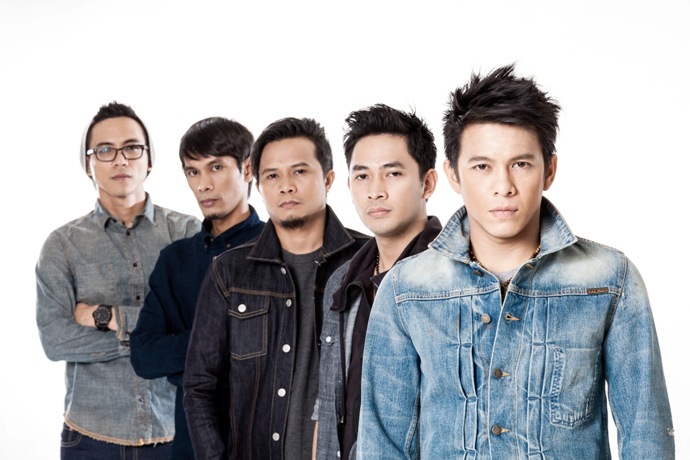 1. Slank, 2. Dewa 19, 4. Sheila On 7, 6. Armada, 7. Nidji, 8. Yovie and Nuno, 10. Kerispatih