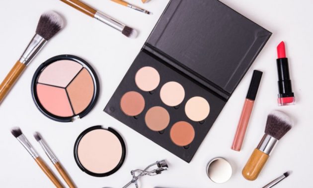 1. Toko Raya, 2. Aster Kosmetik, 3. Mawadah, 4. Toko Cantik, 5. Cantika Toko Kosmetik, 6. NN Kosmetika, 7. Kirana Perlengkapan Salon, 8. Merlin Toko Kosmetik, 9. Toko Mutiara, 10. Let’s Buy Makeup Matos