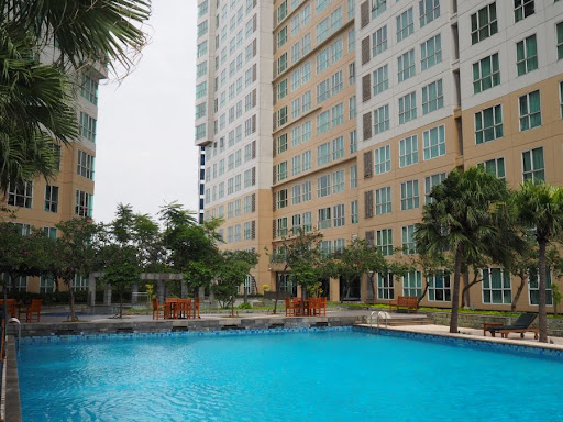 1. Hampton’s Park Apartment, 2. Gandaria Heights, 3. Essence Darmawangsa, 4. Kemang Village, 5. Pakubuwono Terrace, 6. Apartemen Nirvana Kemang, 7. The Aspen Residences, 8. Bellevue Place Apartment, 9. Kebayoran Icon Apartment &amp; Office, 10. Bumi Mas
